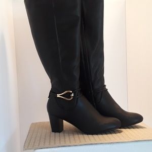 Karen Scott Black Knee Boots